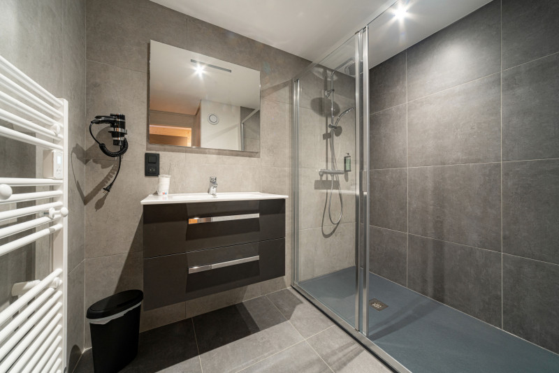 salle de bain - © Hôtel Le Madame salle de bain