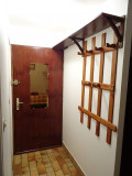 Studio  Globe  B