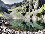 De nombreuses randonnées vous attendent en Belledonne. le lac de Crop