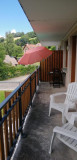 Le balcon.