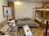 342e62b403851ab44876.jpg
