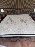 Matelas anti-stress king-size (180x200) - studio Vieux Tilleul - Saint-Martin-d'Uriage