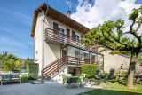 Façade - Appartement dans maison La Valentine n°117