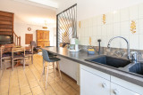 Cuisine - Appartement dans maison La Valentine n°117