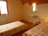 Chambre 1 et 2 avec 2 lits 1 place