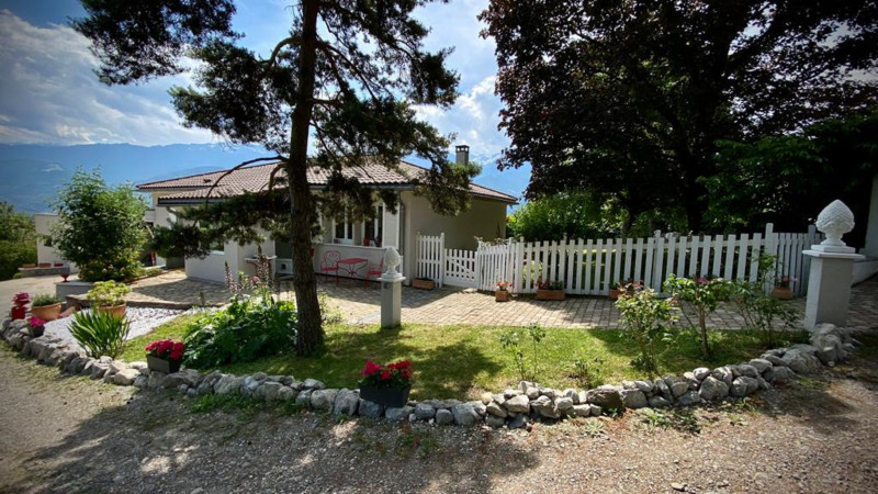 Extérieur - © l'Escale Berninoise Extérieur