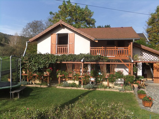 Appartement dans maison la Margotte - © Giordano Appartement dans maison la Margotte