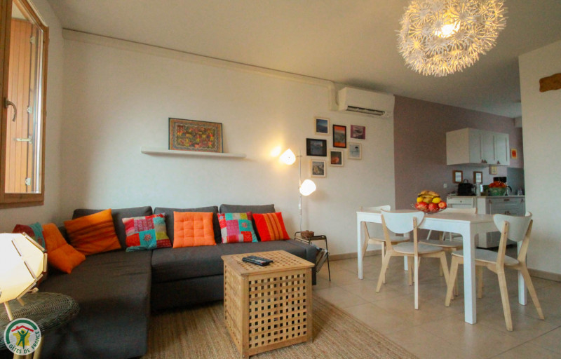 Pièce principale et cuisine. - © Gîtes de France Pièce principale et cuisine.