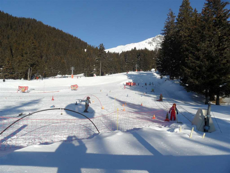 Jardin d'enfants de Pipay - © Gîtes de France Jardin d'enfants de Pipay