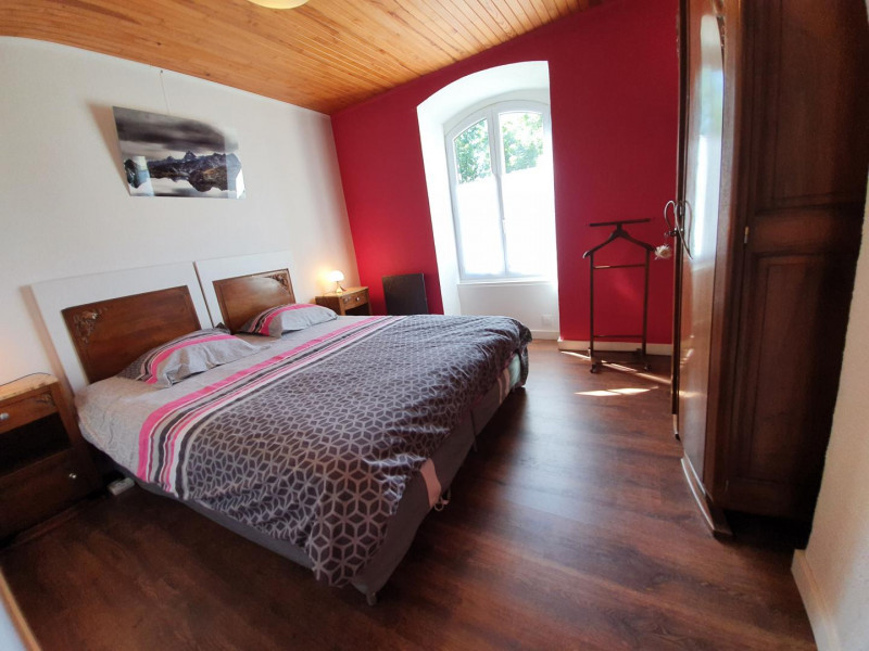 Chambre rose mode grand lit 200 x 160 - © Gîtes de France Chambre rose mode grand lit 200 x 160