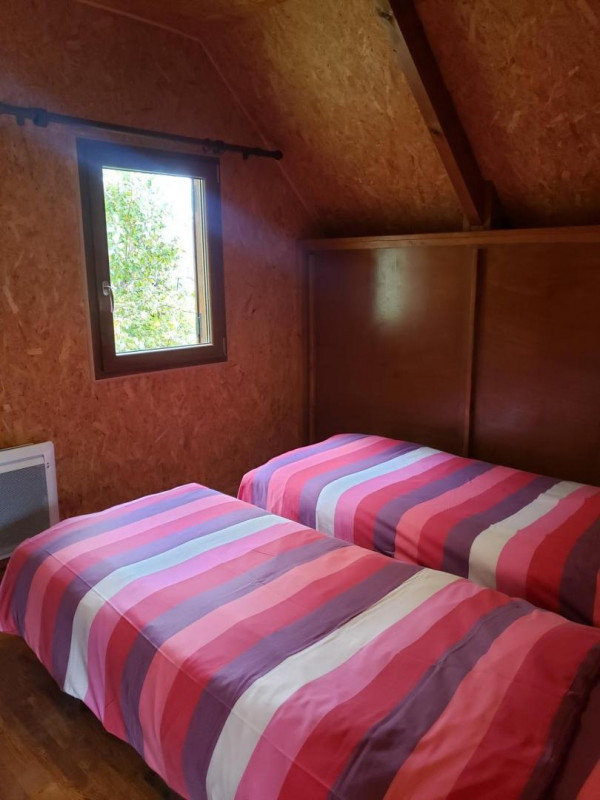 La chambre 2 lits simples literie changé en janv 2024 - © Gîtes de France La chambre 2 lits simples literie changé en janv 2024