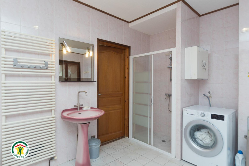 sdb 1er - © Gîtes de France sdb 1er