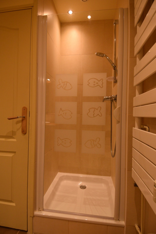 Salle de bain - Appartement Ãcrin l'Europe n°2927 - © Séjour Uriage Location Salle de bain - Appartement Ãcrin l'Europe n°2927