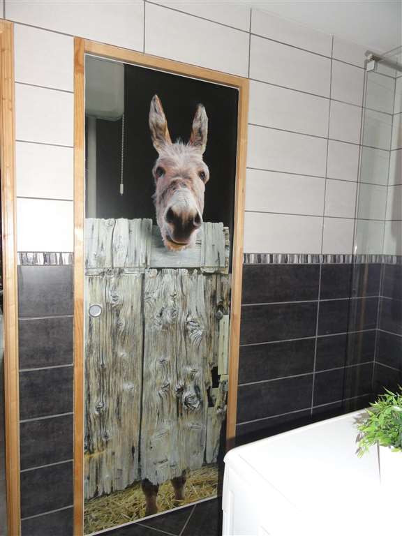 Hi Hi !!!! Toilettes Rez chaussée - © Gîtes de France Hi Hi !!!! Toilettes Rez chaussée