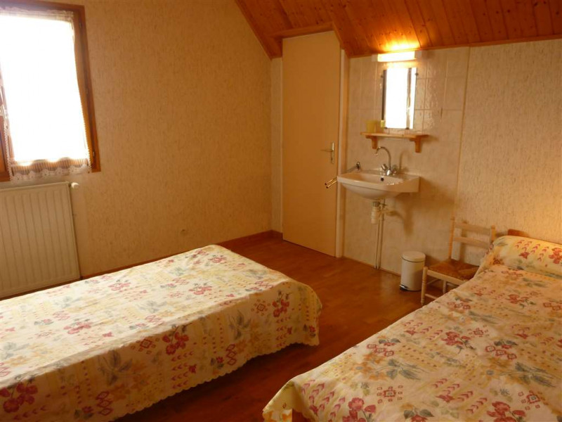Chambre 1 et 2 avec 2 lits 1 place - © Gîtes de France Chambre 1 et 2 avec 2 lits 1 place