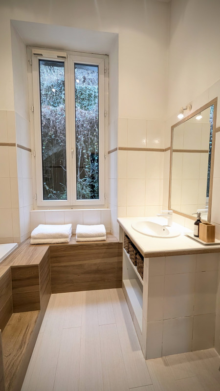 Salle de bain - Appartement La suite côté Parc - © Caroline Meyer Salle de bain - Appartement La suite côté Parc