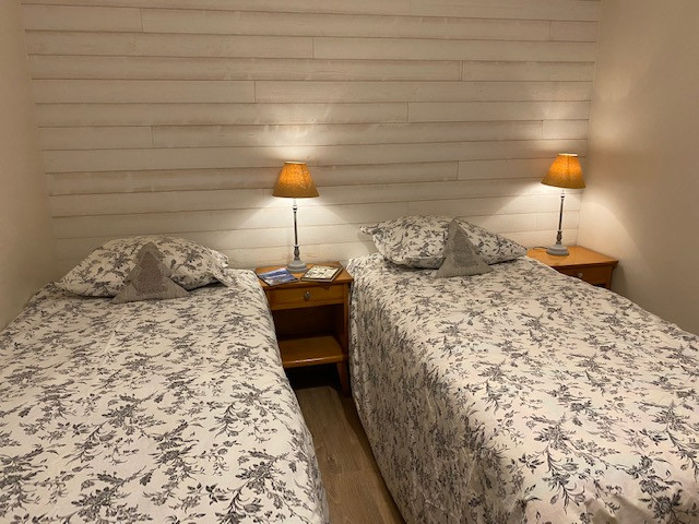 Configuration chambre en 2 lits de 90 cm Configuration chambre en 2 lits de 90 cm