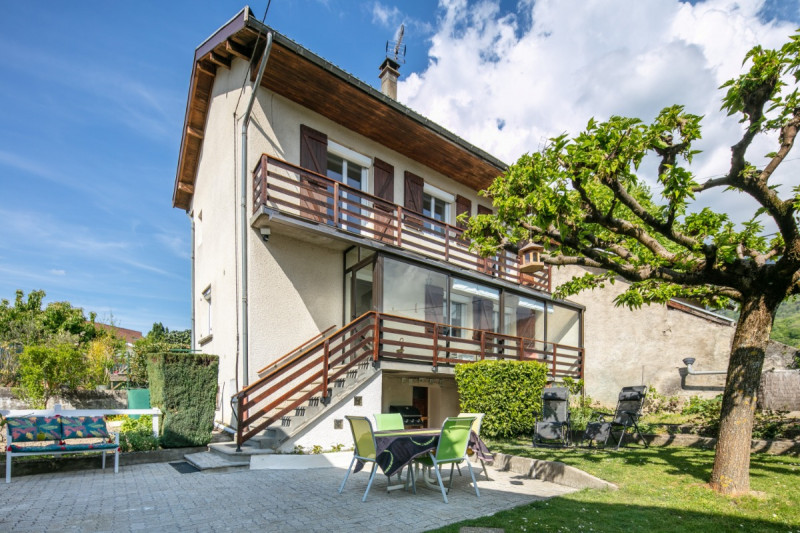 Façade - Appartement dans maison La Valentine n°117