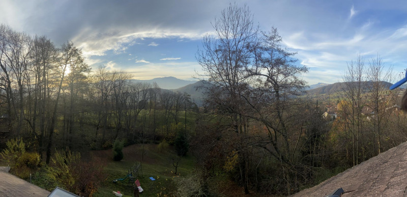 Vue panoramique du gîte sur la région grenobloise.