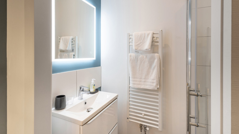 salle de bain chambre 1 - © salino salle de bain chambre 1