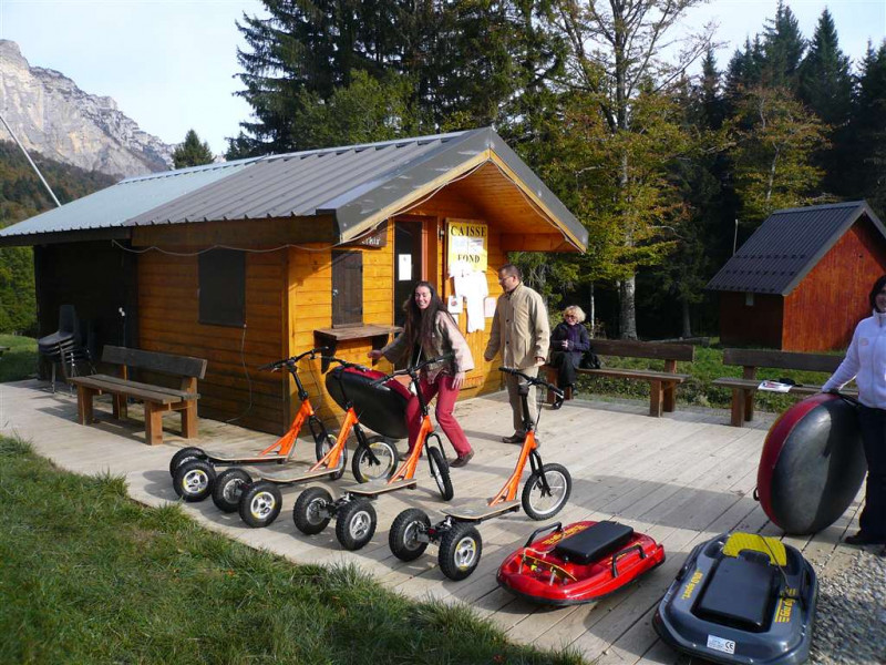 Espace ludique à St Bernard du Touvet - © Gîtes de France Espace ludique à St Bernard du Touvet