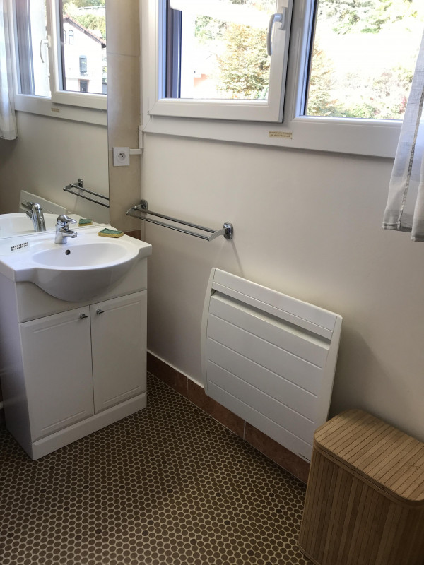 Salle d'eau -Studio l'Orée du Parc B n°29 - © Balagna JM Salle d'eau -Studio l'Orée du Parc B n°29