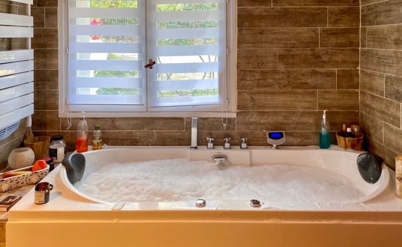 Salle de bains - © l'Escale Berninoise Salle de bains