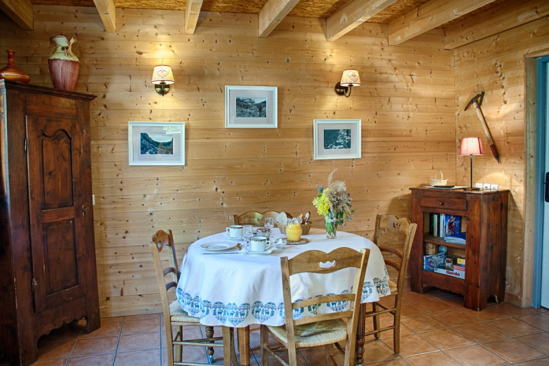 interieur du chalet - © jll interieur du chalet