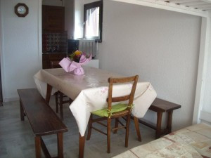 Table salon - © ROQUET JM Table salon