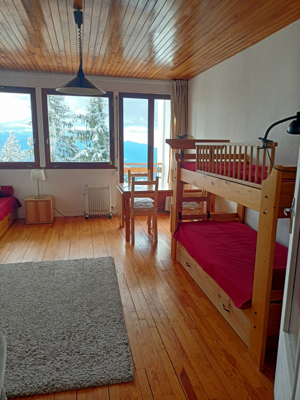 Pièce côté Lits superposés - © AdeL@38 Pièce côté Lits superposés