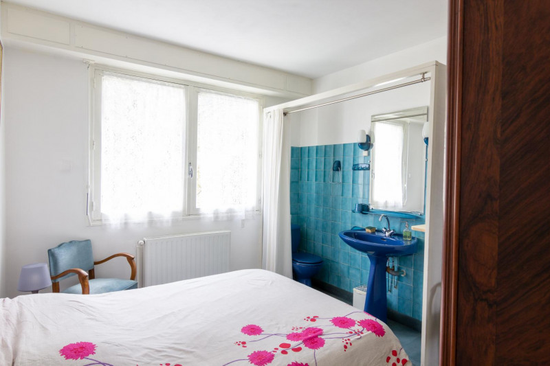 Chambre 1 (1er étage)
Lit 140x190