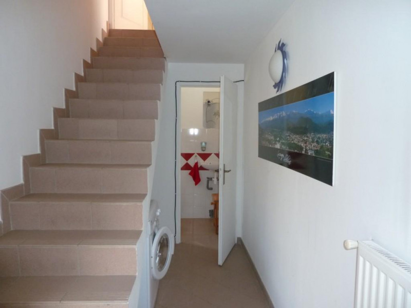 Descente sous-sol avec buanderie