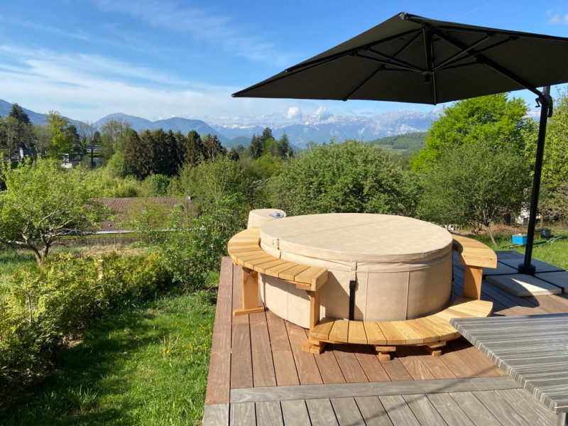 Jacuzzi - La cabane du bonheur