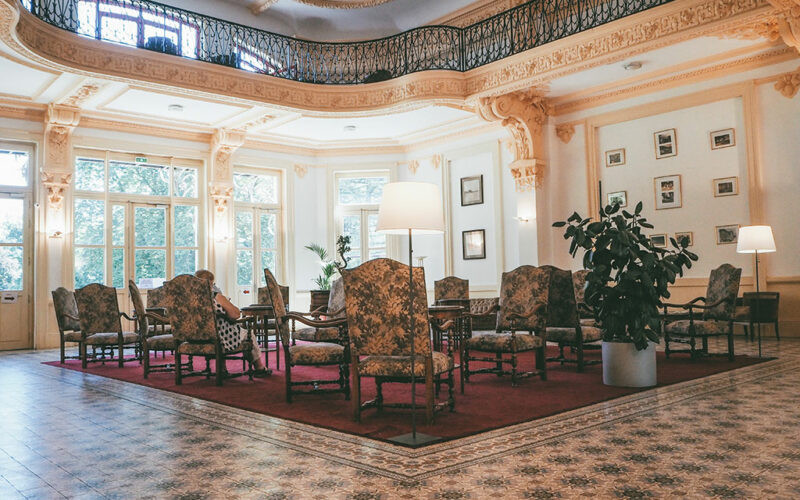 accueil_apparthotel_le_splendid_hall_entree_800x500.jpg accueil_apparthotel_le_splendid_hall_entree_800x500.jpg