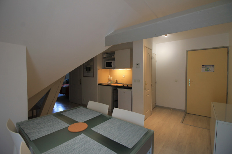 4crosaz703.jpg 4crosaz703.jpg