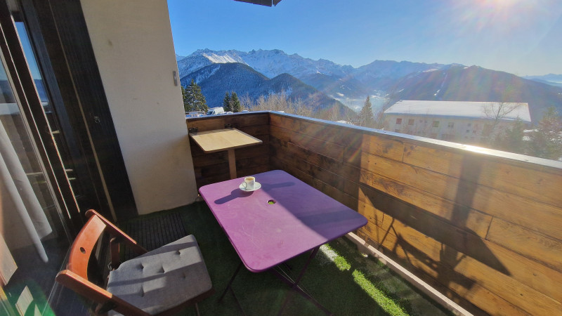 Balcon : Vue sur le Gleyzin et le massif de Belledonnes
