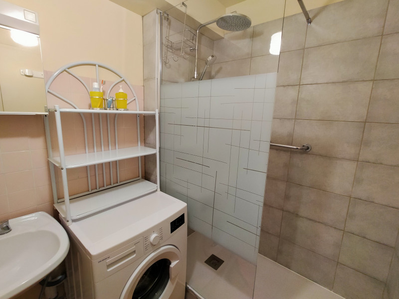 pontvert_douche.jpg pontvert_douche.jpg