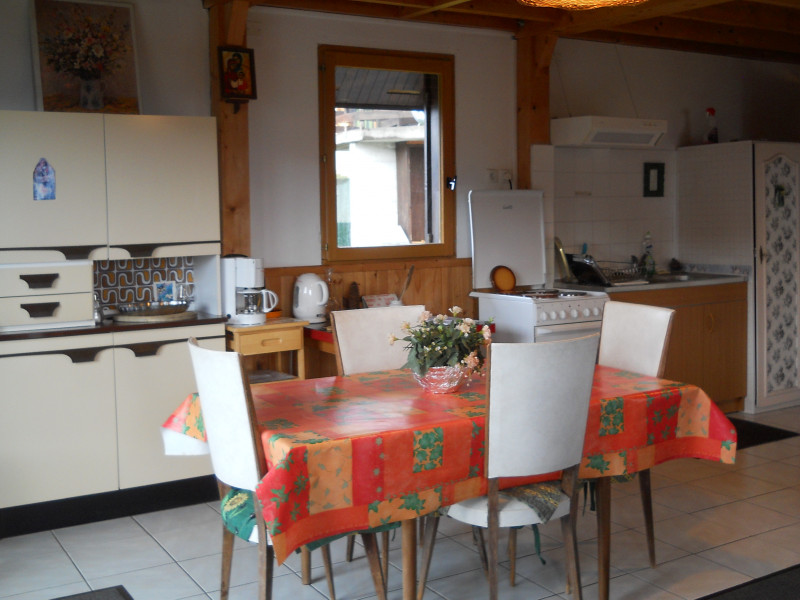 Salle de séjour et cuisine - © Etang ND Salle de séjour et cuisine