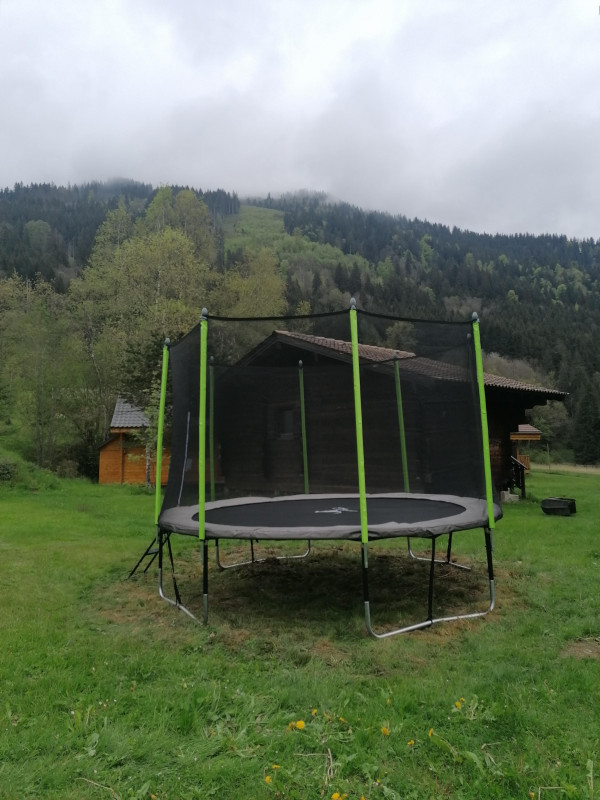 trampoline - © baroz trampoline