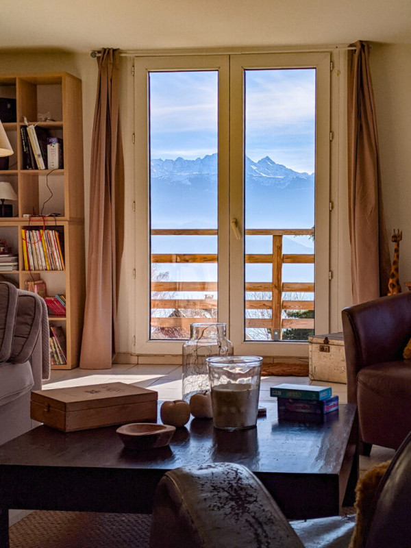 vue_sur_belledonne_depuis_le_salon_768x1024.jpg - © Le Petit Roc vue_sur_belledonne_depuis_le_salon_768x1024.jpg