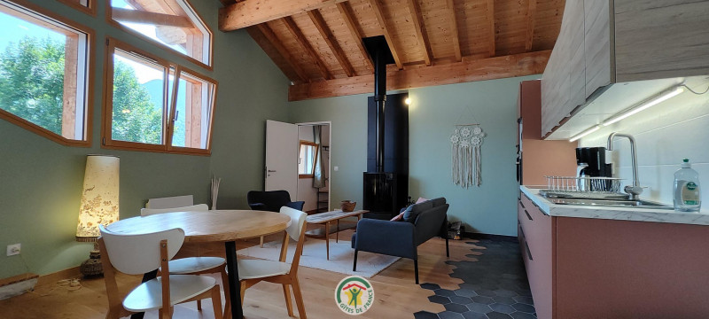 Salon/salle à manger - © Gîtes de France Salon/salle à manger