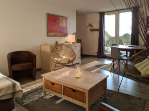 le_salon_300x225.jpg - © Le Petit Roc le_salon_300x225.jpg