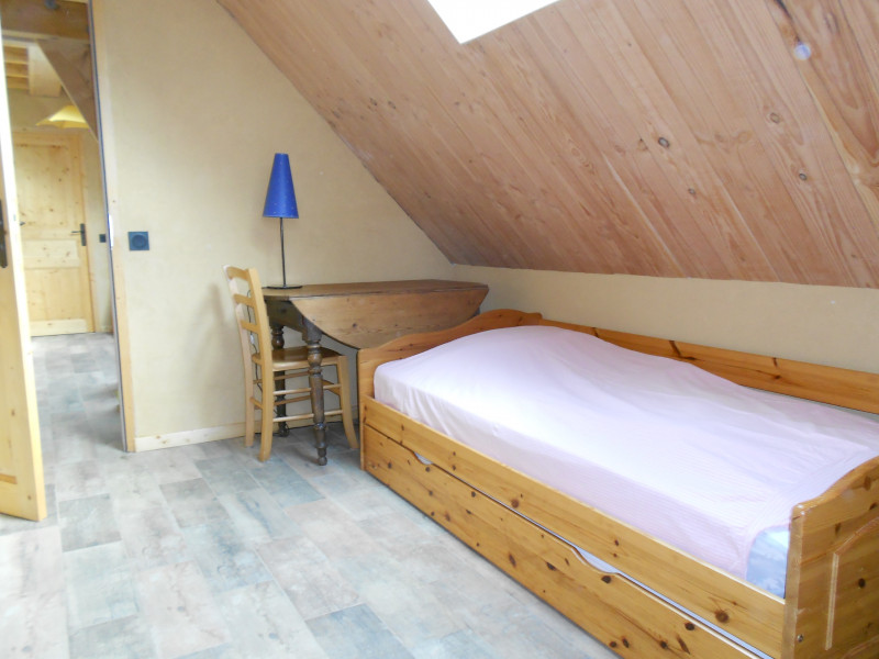 chambre 2 lit tiroir - © Salamandre du Glésy chambre 2 lit tiroir