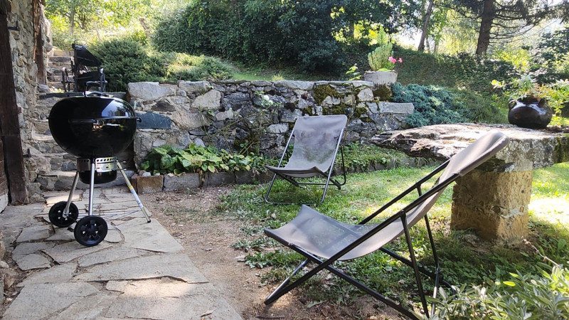 Coin barbecue - © Gîtes de France Coin barbecue