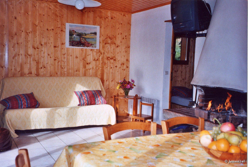 Dauphinois salon Dauphinois salon