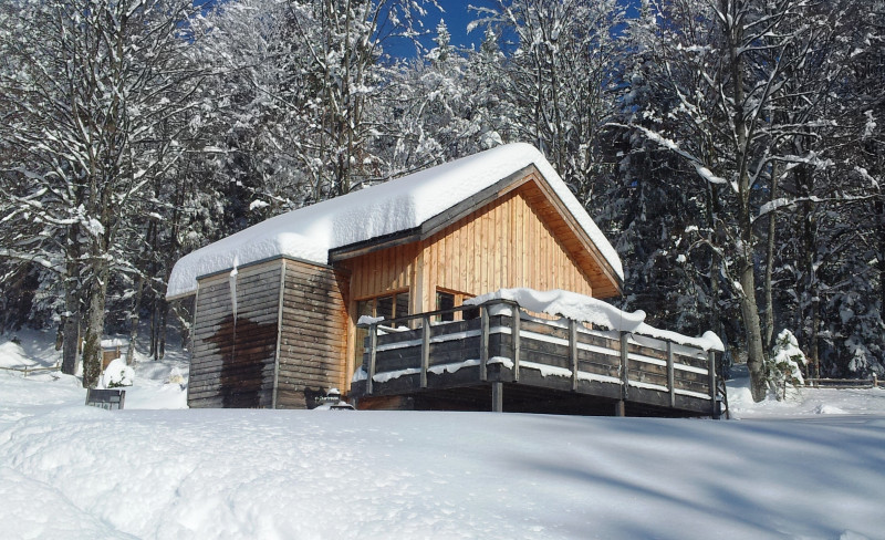 hiver neige gite chalet cabane montagne - © Evasion au Naturel hiver neige gite chalet cabane montagne