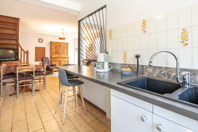 Cuisine - Appartement dans maison La Valentine n°117 - © Clévacances Cuisine - Appartement dans maison La Valentine n°117