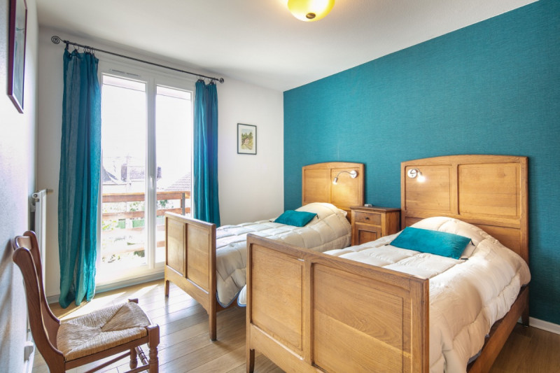 Chambre avec lits simples - Appartement dans maison La Valentine n°117 - © Clévacances Chambre avec lits simples - Appartement dans maison La Valentine n°117