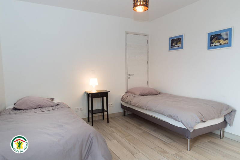 Chambre 2 personnes au 1er - © Gîtes de France Chambre 2 personnes au 1er